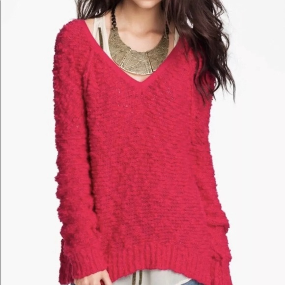 Free People Sweaters - Free People ❄️⛄️ 2 for $25 • Red Songbird Sweater